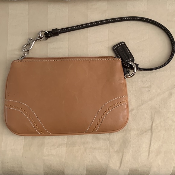 VINTAGE COACH WALLET/WRISTLET - Picture 5 of 10